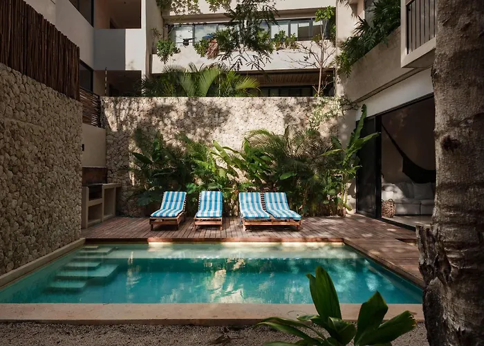 Luxury 5 Bedroom Pool Tiki Bar & Outdoor Gym * Tulum