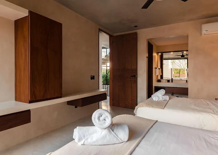 Luxury 5 Bedroom Pool Tiki Bar & Outdoor Gym Tulum